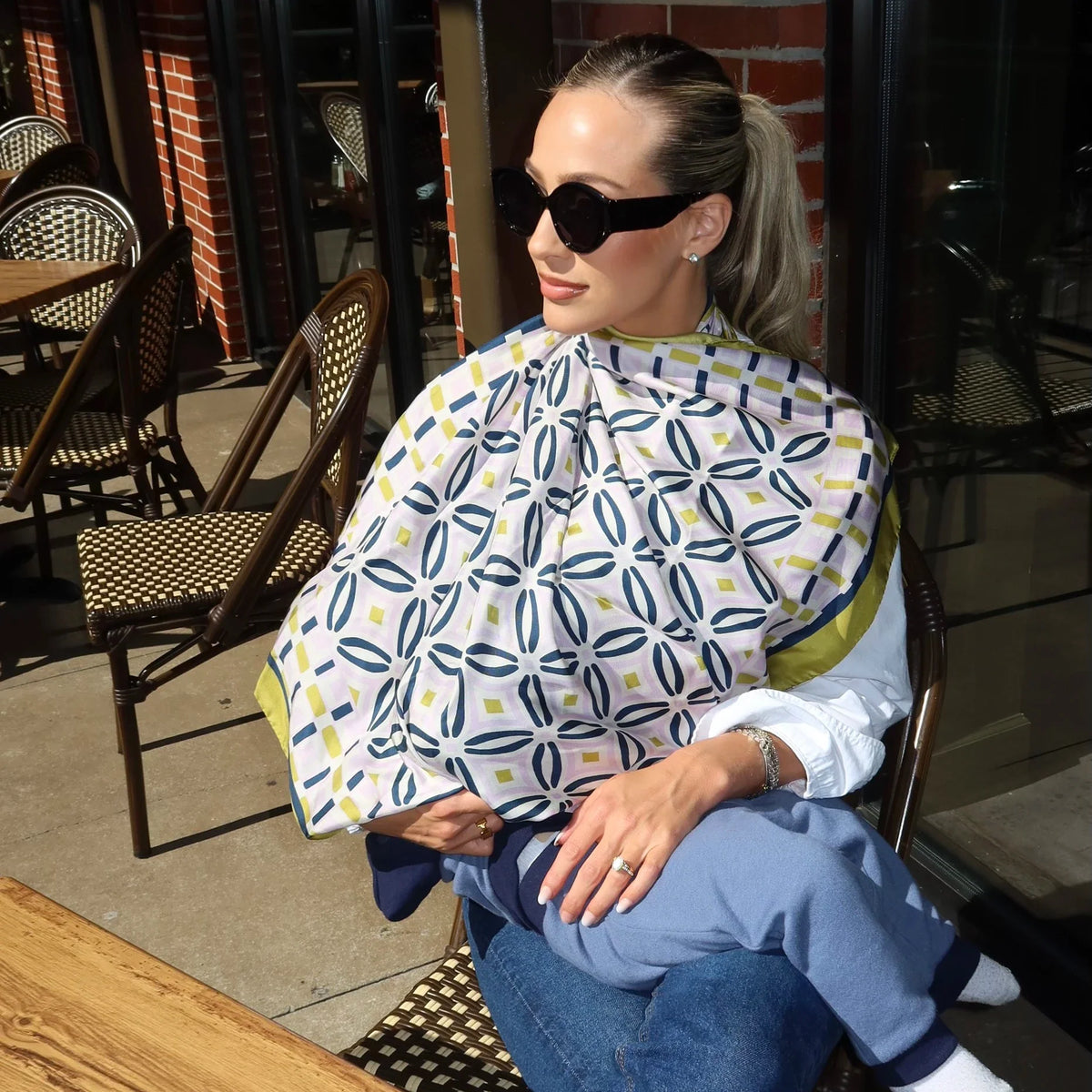The Magnetic SilkSnap Scarf